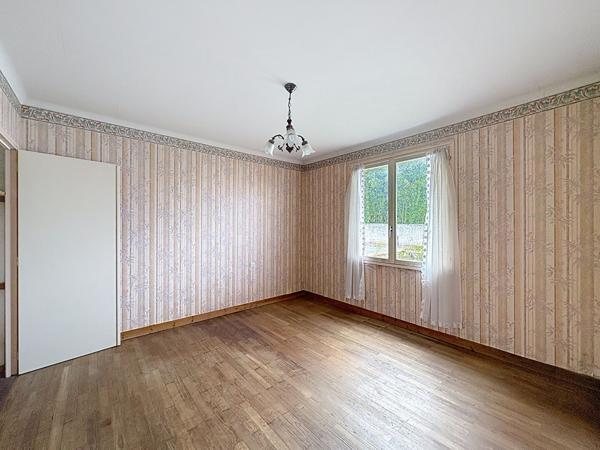 Maison à Vendre à Challans - Idéale pour un Projet de Rénovation !