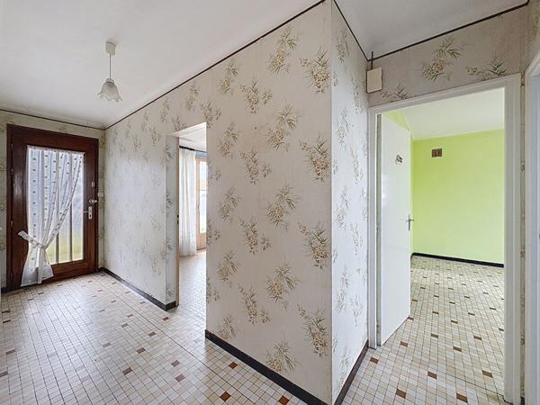 Maison à Vendre à Challans - Idéale pour un Projet de Rénovation !