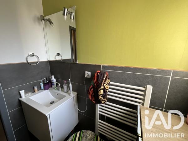 Maison à vendre 5 pièces 100 m² Roches-Prémarie-Andillé