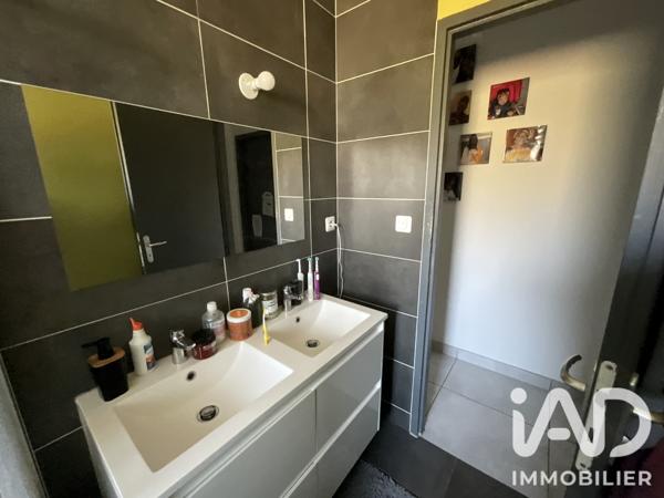 Maison à vendre 5 pièces 100 m² Roches-Prémarie-Andillé