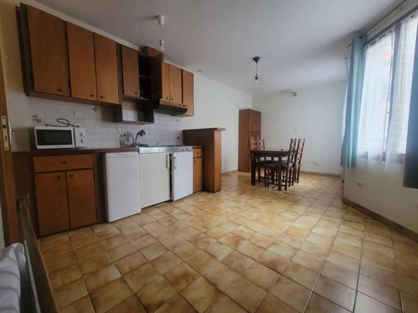 Exclusivité. Paris 3e – Rue au Maire | Studio 24 m² lumineux au calme sur cour