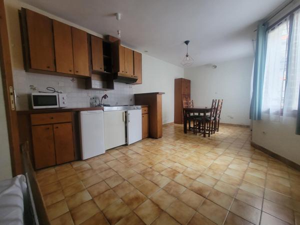 Exclusivité. Paris 3e – Rue au Maire | Studio 24 m² lumineux au calme sur cour