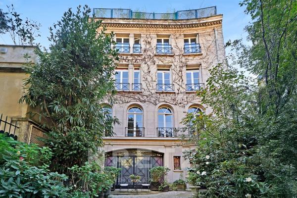 Hôtel particulier dans voie privée - Quartier Ranelagh