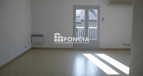 Location Appartement 3 pièces 75 m² - Orange 84100