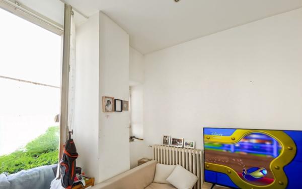 Appartement à vendre    2 pièces •  Nice