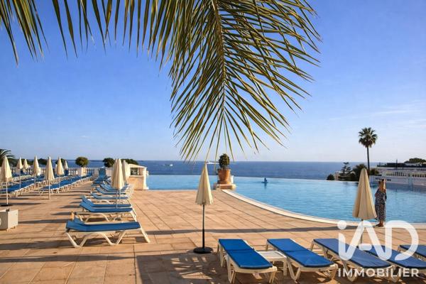 Location appartement 2 pièces 27 m² Cannes