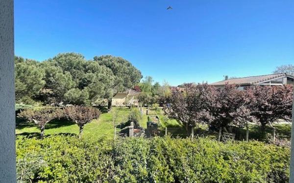 Appartement à louer    4 pièces •  Eaunes