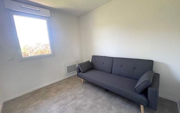 Appartement à louer    4 pièces •  Eaunes