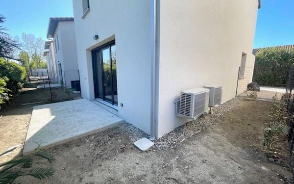 Appartement à louer    4 pièces •  Eaunes