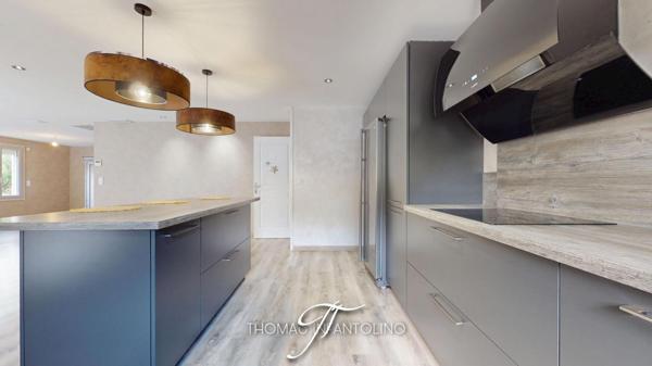 EN EXCLUSIVITE - PLAIN PIED - 3 CHAMBRES - CLIMATISATION GAINABLE - PISCINE - GARAGE