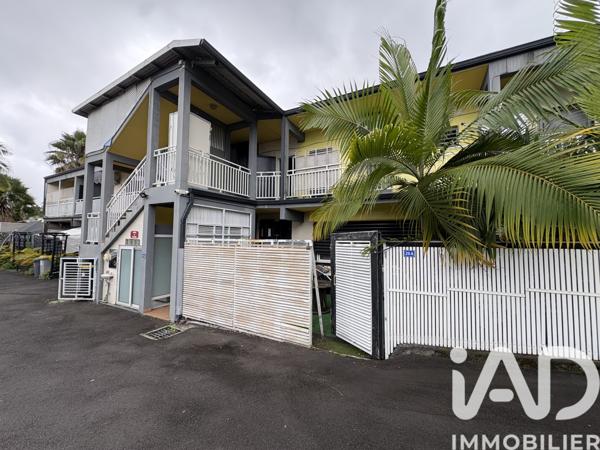 Immeuble à vendre 452 m² Le Tampon