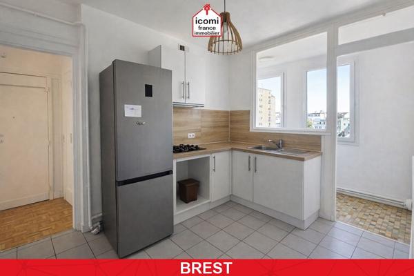 A VENDRE - APPARTEMENT - 65M² - DEUX CHAMBRES - VUE MER - ASCENSEUR - 5EME ETAGE - ST MICHEL - RARE