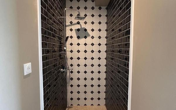 Maison à vendre    6 pièces •  Fossé