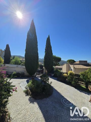 Maison à vendre 6 pièces 190 m² Allauch