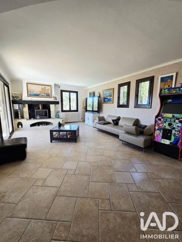 Maison à vendre 6 pièces 190 m² Allauch