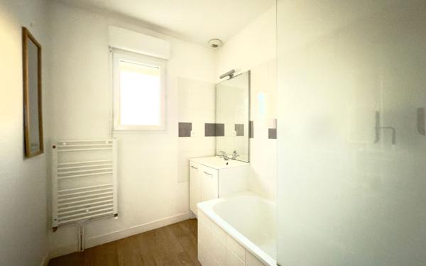 Maison à vendre    3 pièces •  Poitiers