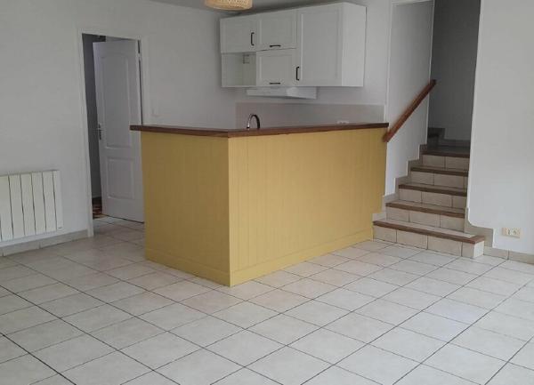 Appartement à louer    3 pièces •  Saint-Satur