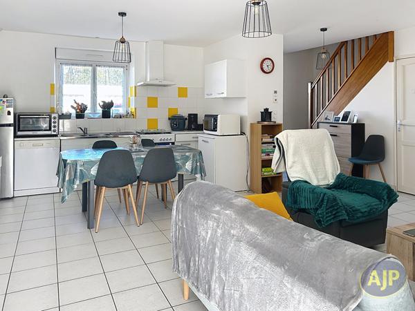 Maison à louer Louisfert : 3 pièces, 71m² avec 2 chambre(s) à 640€ - AJP Immobilier Châteaubriant