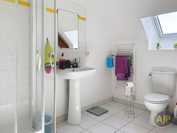 Maison à louer Louisfert : 3 pièces, 71m² avec 2 chambre(s) à 640€ - AJP Immobilier Châteaubriant