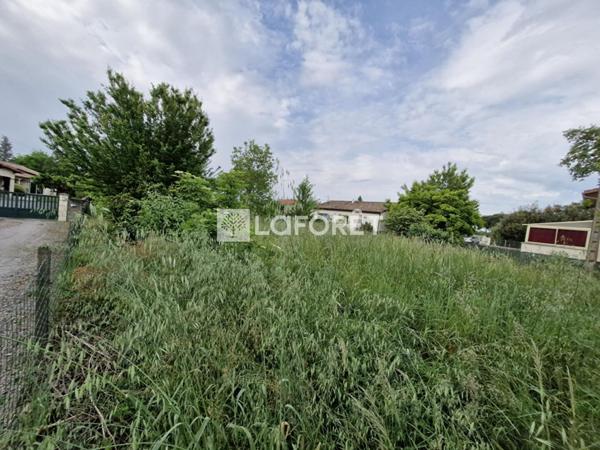 Achat terrain près de GAILLAC - 560 m² - 67 000 €