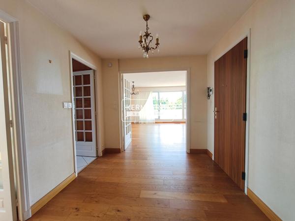 Appartement 5 pièces – 145 m² environ à Vannes (ref : 100819-FG)