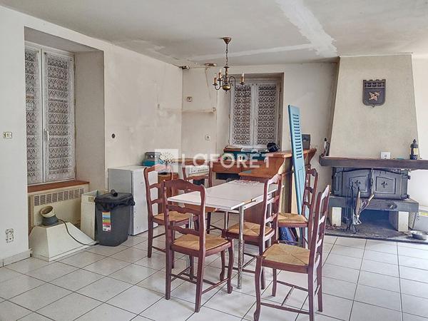 Achat maison près de FORGES DE LANOUEE - 5 pièce(s) - 113 m² - 91 000 €