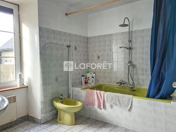 Achat maison près de FORGES DE LANOUEE - 5 pièce(s) - 113 m² - 91 000 €