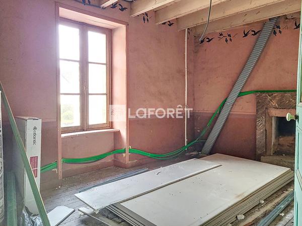 Achat maison près de FORGES DE LANOUEE - 5 pièce(s) - 113 m² - 91 000 €