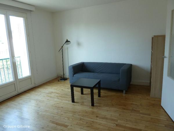 Appartement T3 à louer - 60 m² (réf : 558199)