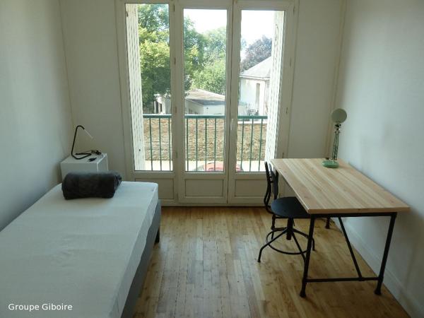 Appartement T3 à louer - 60 m² (réf : 558199)