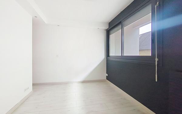 Appartement à vendre    2 pièces • 42,18 m2 Pau