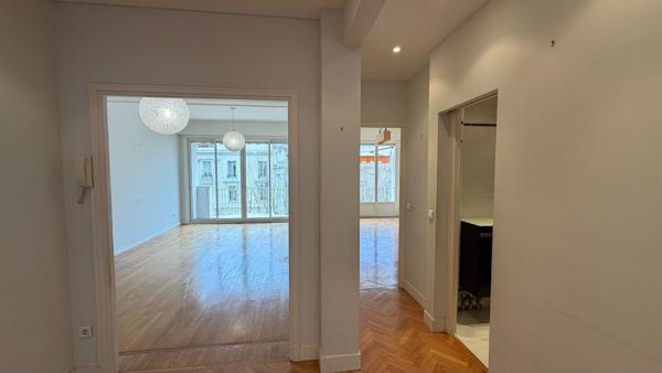 Appartement Nice 3 pièce(s) 80 m2