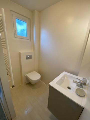 À LOUER - APPARTEMENT - MENNECY