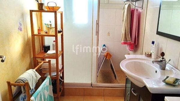 Maison familiale spacieuse et soignée, proche de toutes commodités