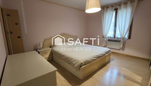 Un plain-pied où calme, espace et confort se vivent au quotidien… Le bien qui transforme un simple projet d’achat en véritable coup de cœur.