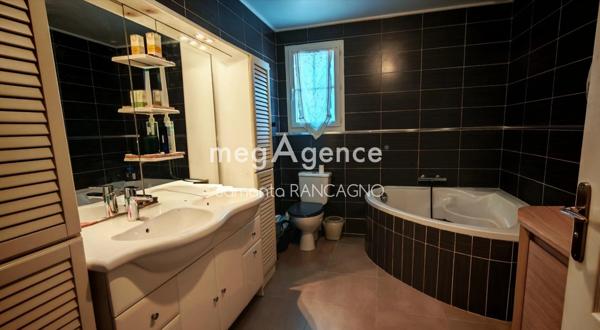 Maison à VIDAUBAN, 83550 - 6 pièces 135m²