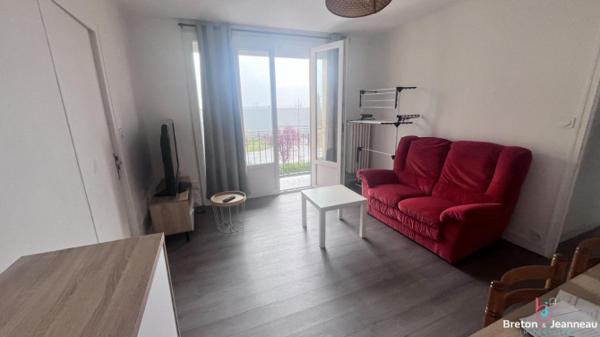 Appartement meublé proche Gare à Laval