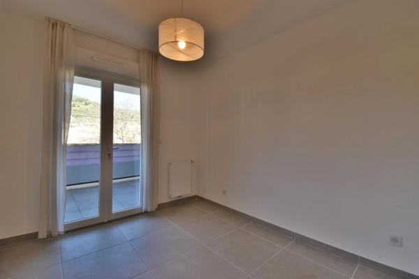 Appartement T3 + GARAGE à vendre MANOSQUE (04)