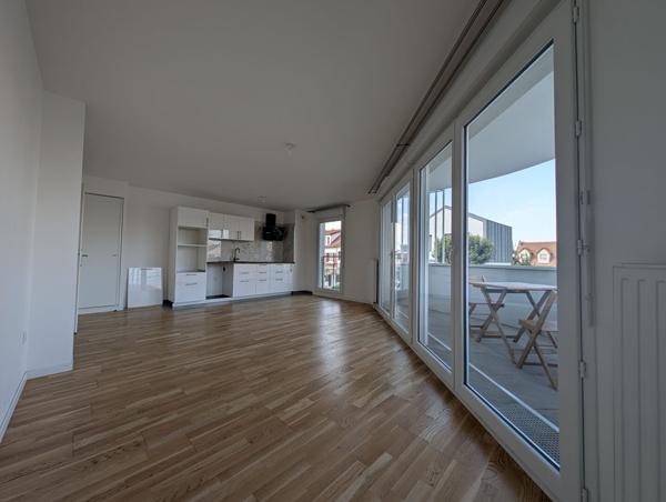 Appartement Houilles 3 pièce(s) 66.80 m2 , Houilles