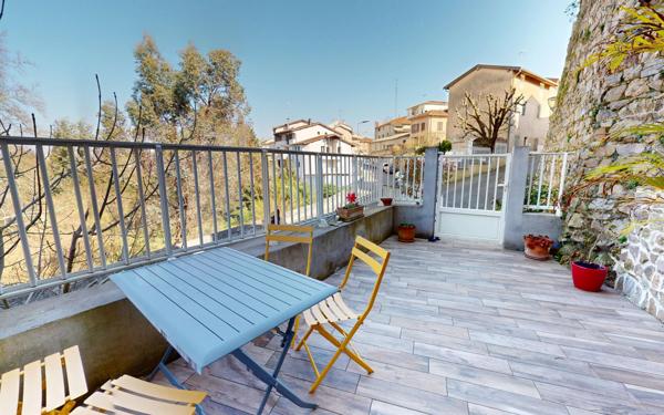 Appartement à vendre    3 pièces • 91,14 m2 Francheville