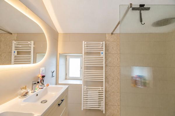 Charmante longère à vendre à 3 minutes de Chateaugiron - 5 pièces, 124 m² sur 2747 m² de terrain