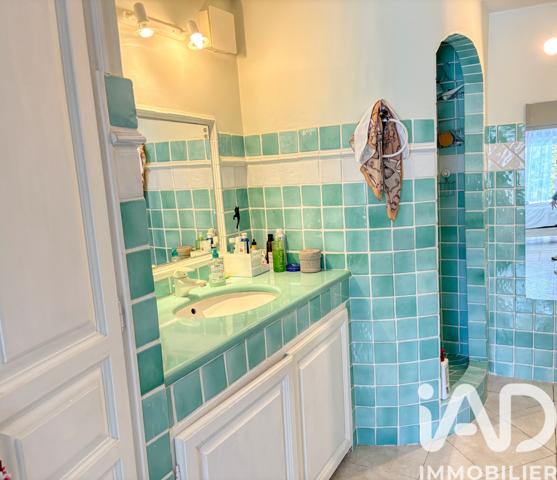 Maison à vendre 8 pièces 167 m² Sainte-Maxime