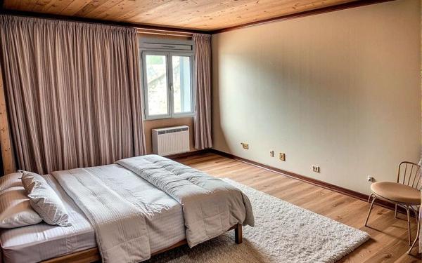 Maison à vendre    5 pièces • 135 m2 Milhaud