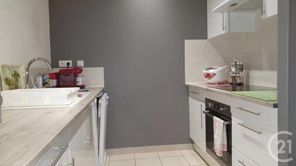 immeuble à vendre 220 m2 DOMERAT - 03