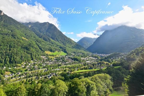 CAUTERETS (65), vaste maison de caractère avec vue panoramique sur le village de Cauterets