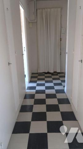 Bd FELIX FAURE - PROX CENTRE-VILLE - APPT T4 de + 75m2, à rénover, 5ème ét. av asc., comprenant...