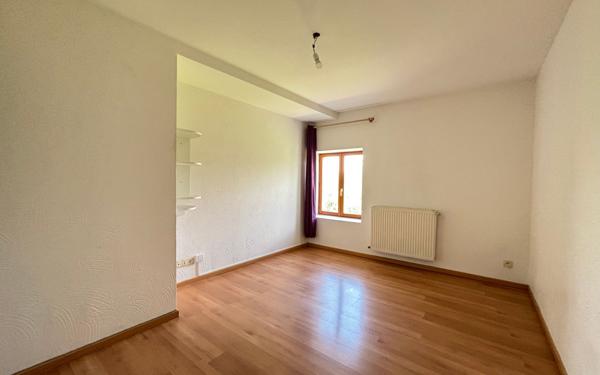 Maison à vendre    4 pièces • 86,57 m2 Saint-Laurent-du-Pont