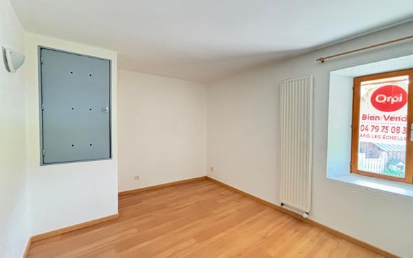 Maison à vendre    4 pièces • 86,57 m2 Saint-Laurent-du-Pont