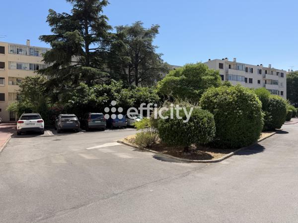 Appartement
         4 pièces
        - 85 m² Exclusivité 230 000 € *