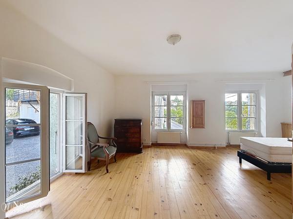 maison st genest lerpt